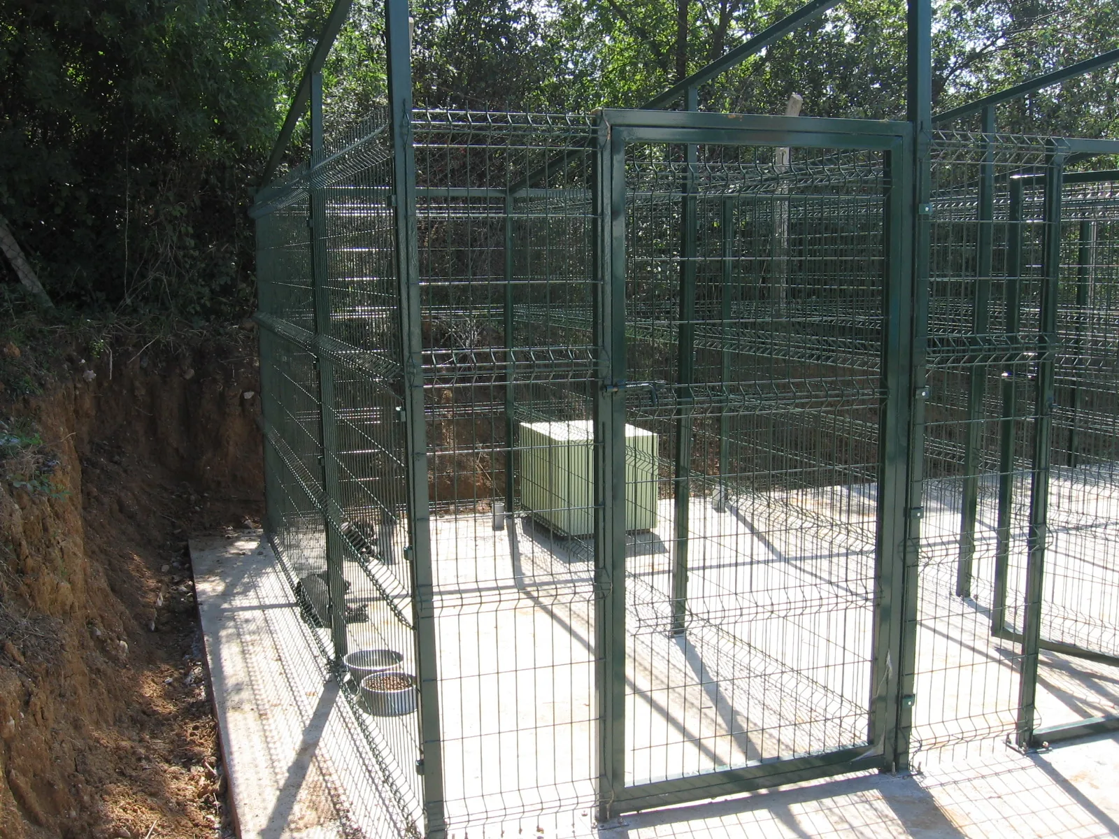 Köpek Koruganı Etrafı Panel Çit Uygulaması saha uygulaması 6