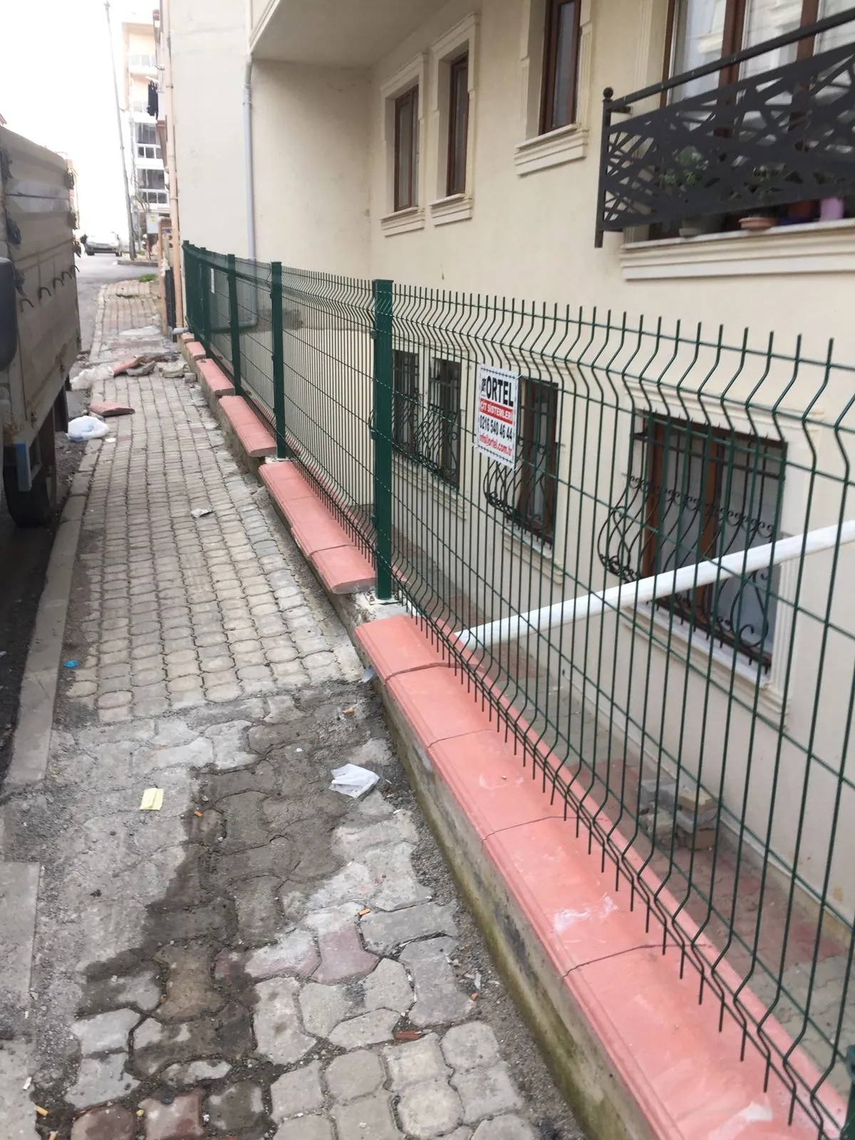 Panel Fence Applications field application