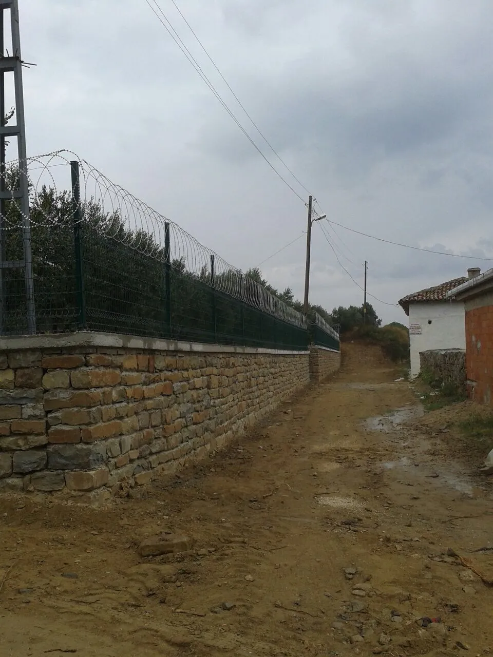 Panel Fence Applications field application