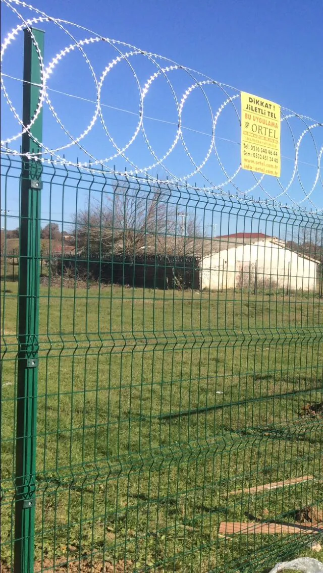 Panel Fence Applications field application