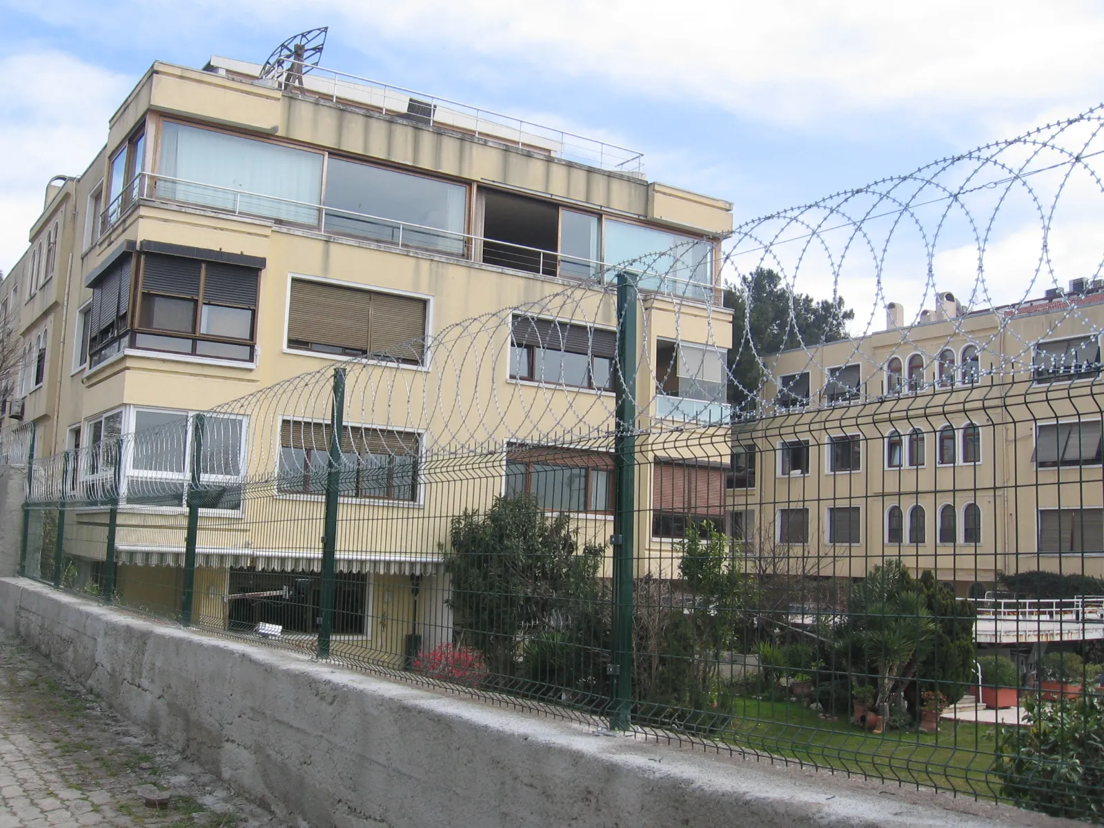 Panel Fence Applications field application