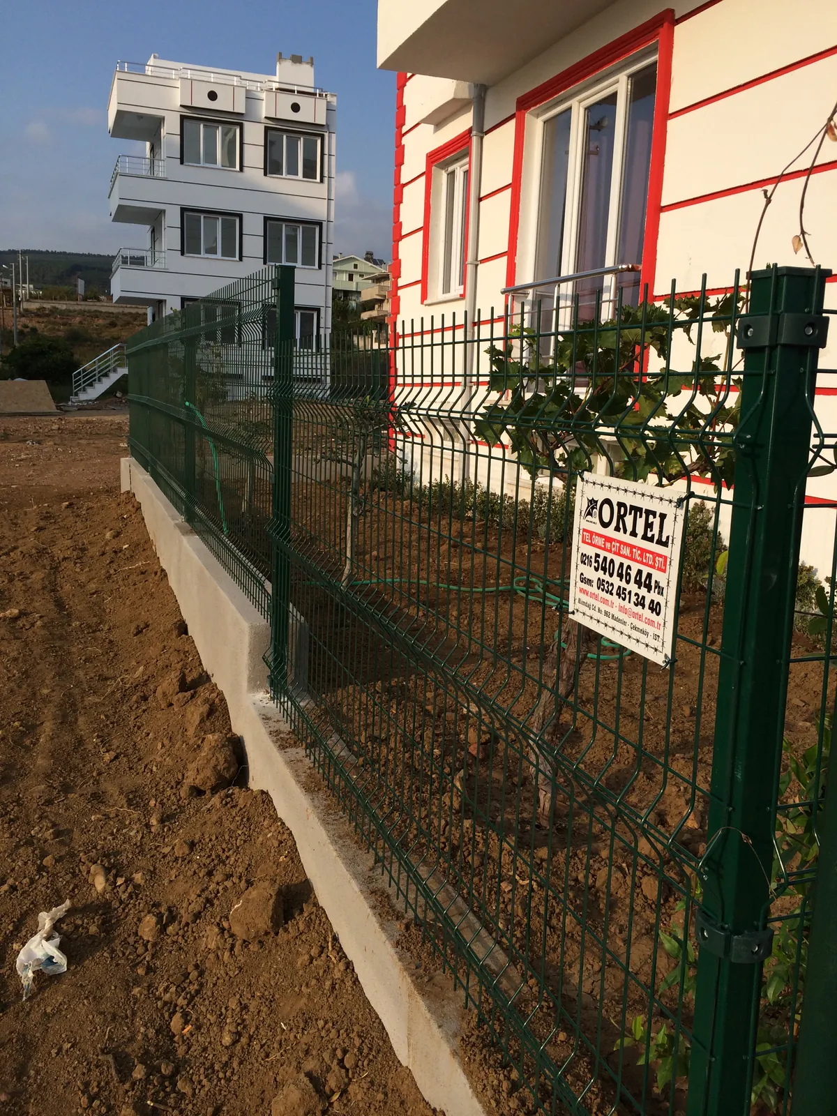Panel Fence Applications field application