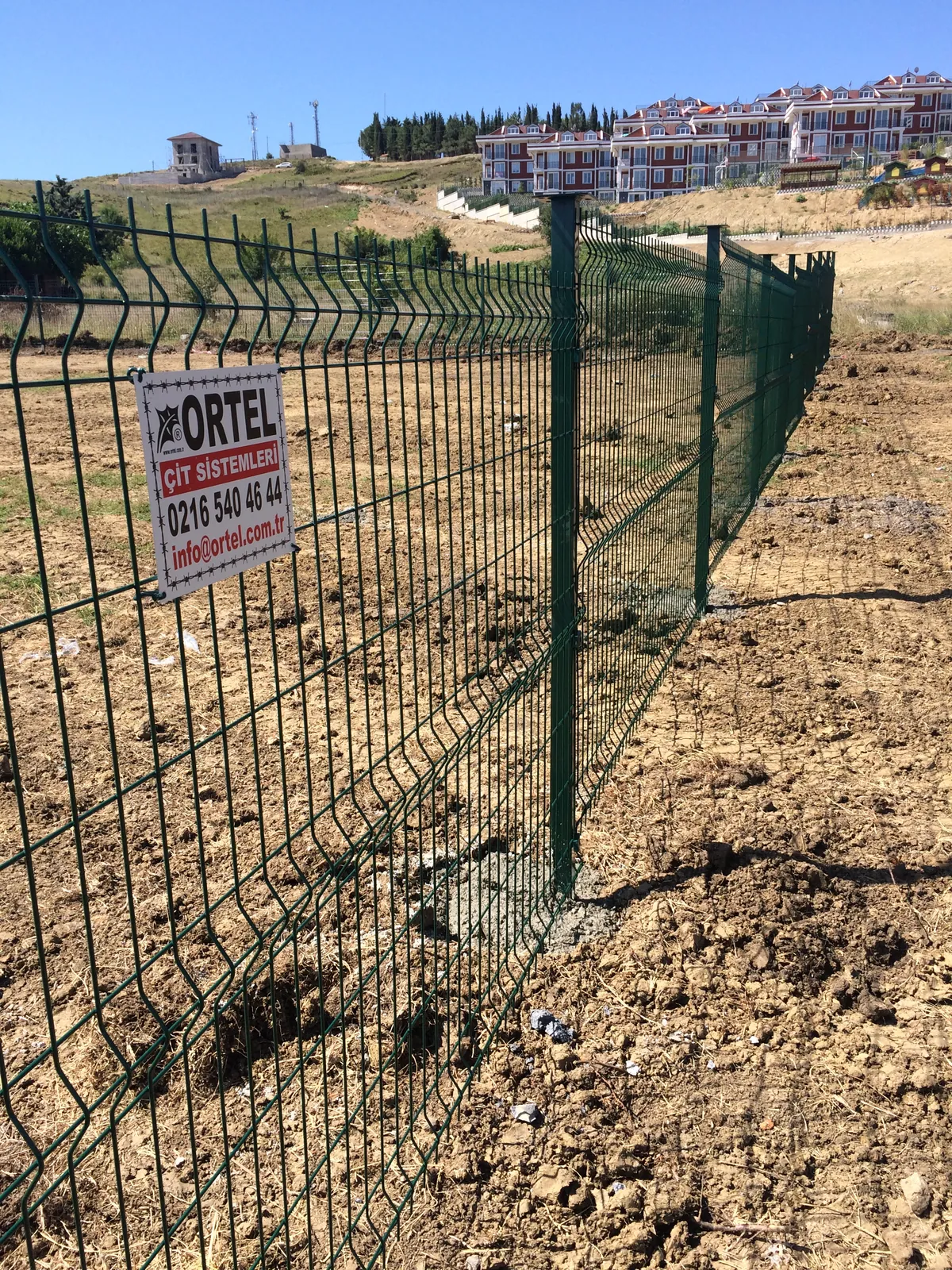 Panel Fence Applications field application