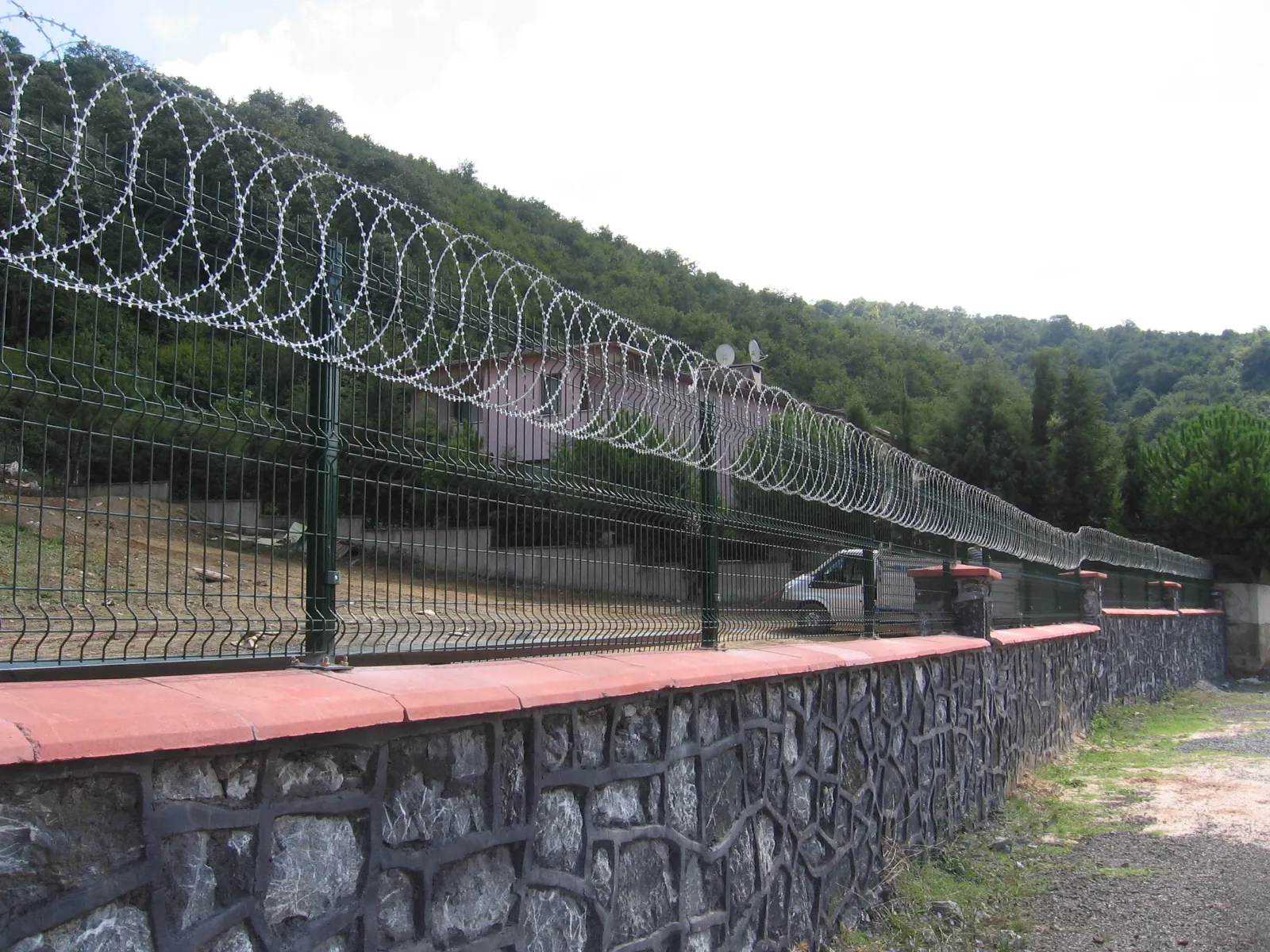 Panel Fence Applications field application